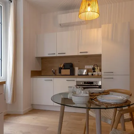 Paloa - Hypercentral Close To Train Station Cozy דירה