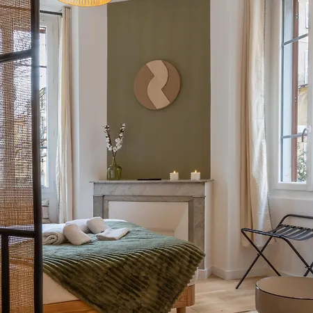 Paloa - Hypercentral Close To Train Station Cozy דירה אז'אקסיו